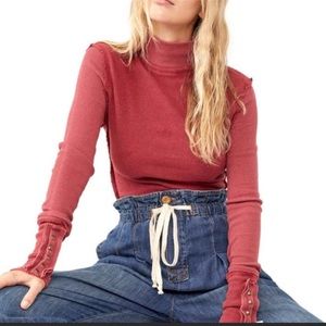 𝅺NWT Free People JoJo Long Sleeve Turtleneck